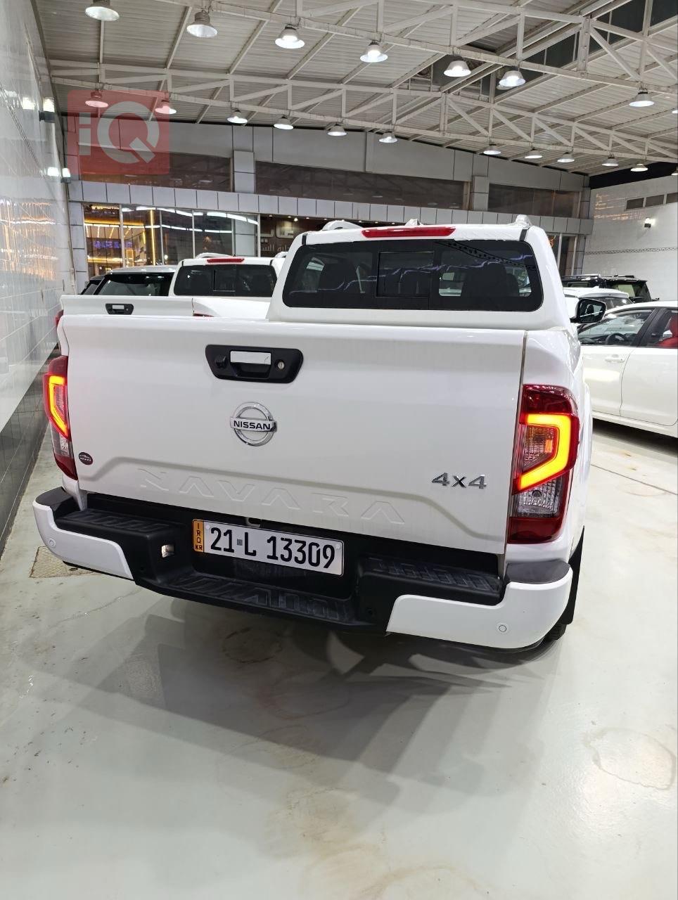 نيسان نافارا